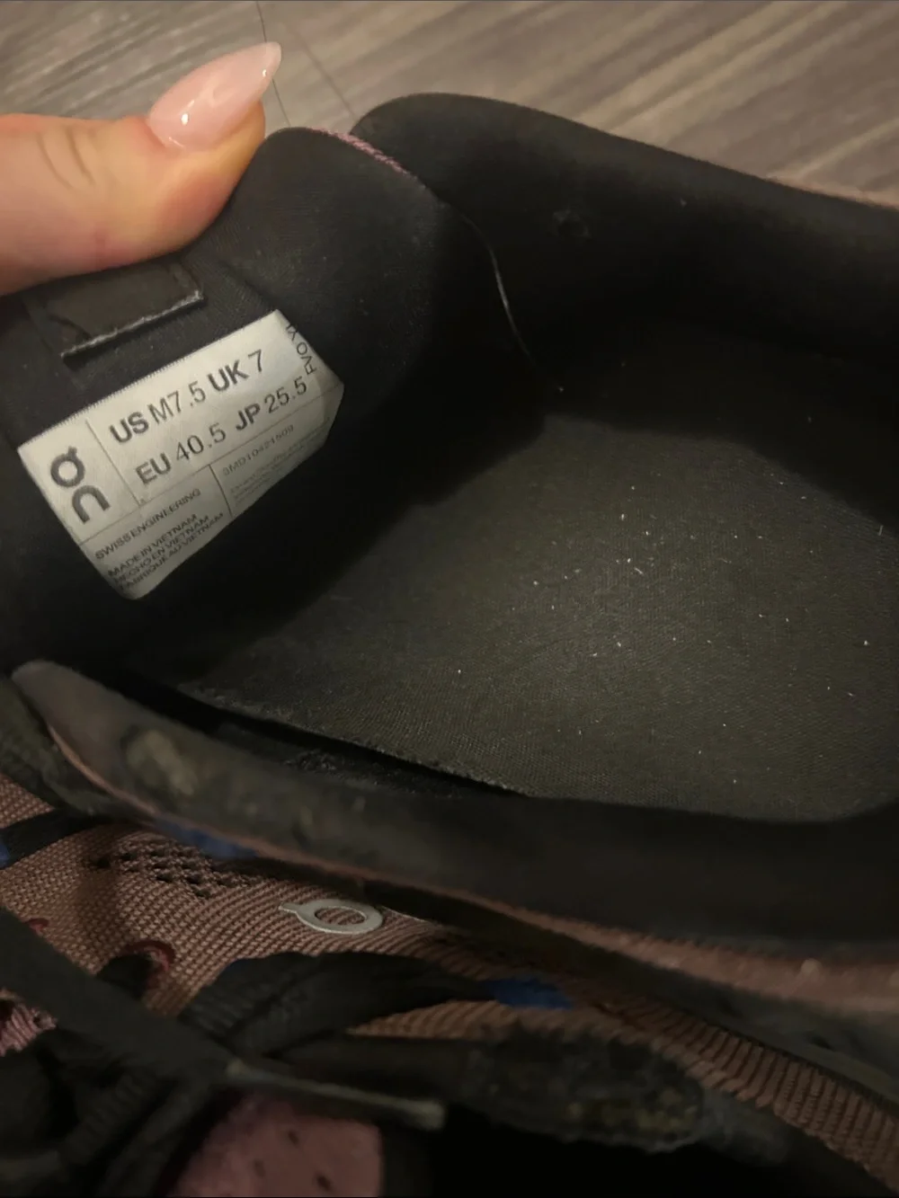 On Running Men's Athletic Shoes Brown with Black and Blue Accents